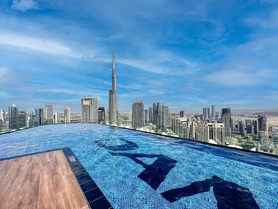 Stunning Burj View - High Infinity Pool - Cozy 2Br Apartment Dubai 0*,
